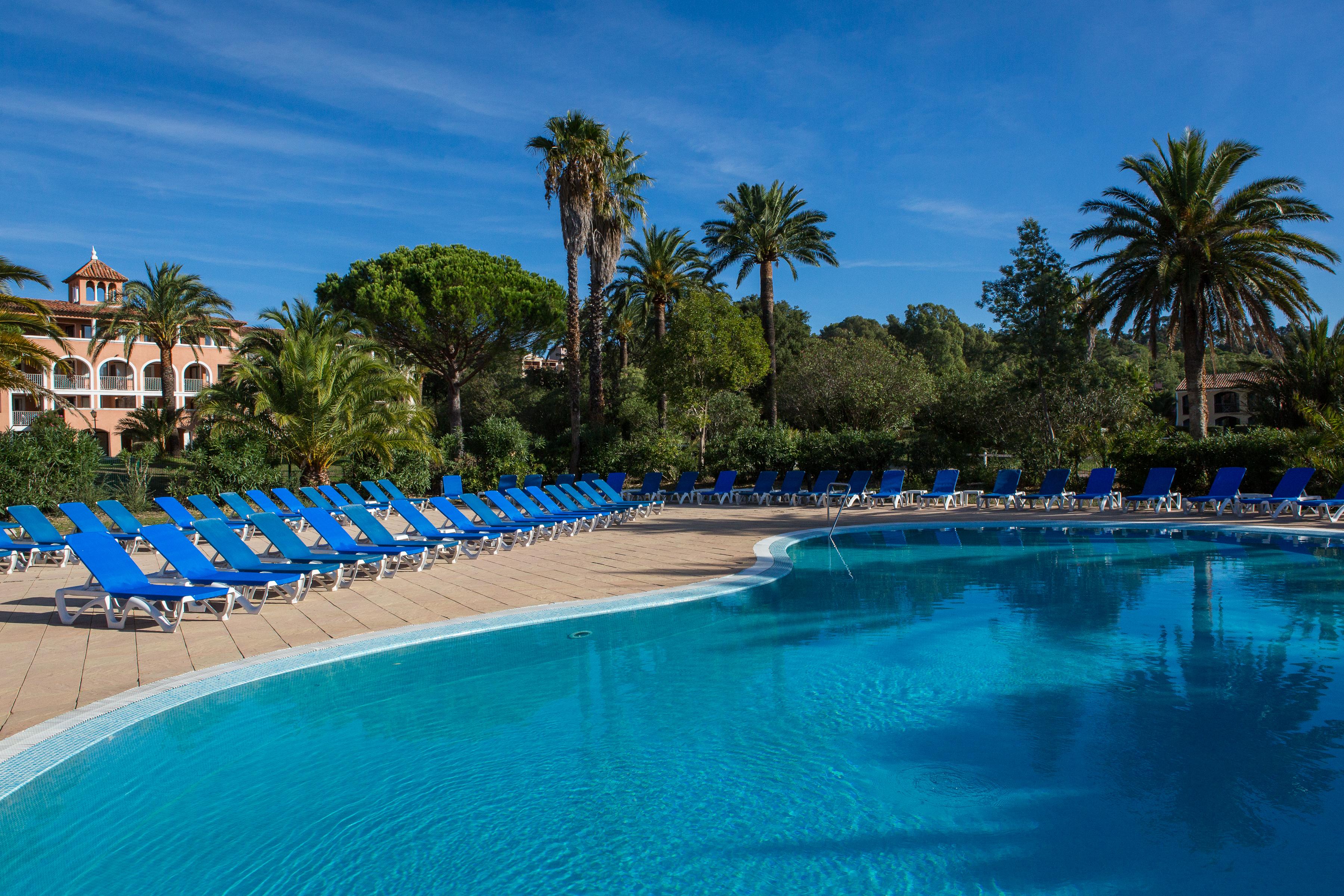 Sowell Hotels Du Golfe De Saint-Tropez Гримо Экстерьер фото